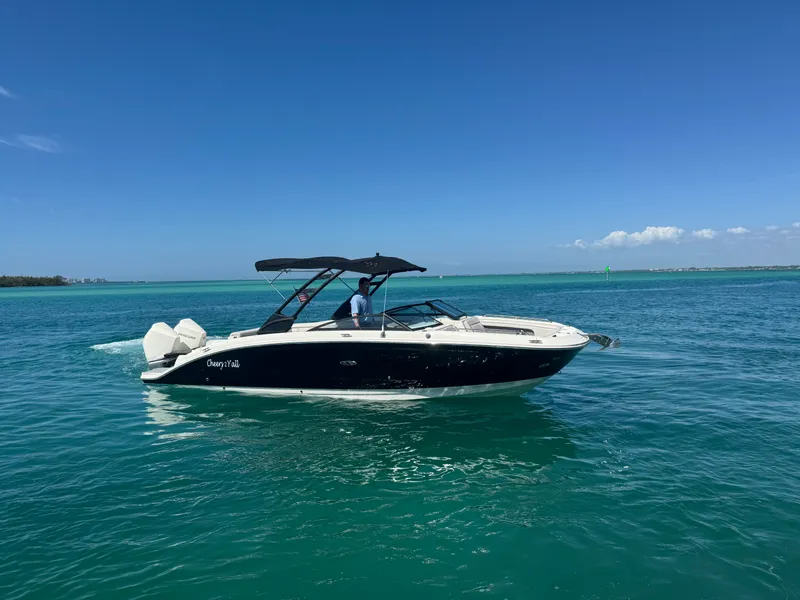 Slide: The Image of Sea Ray 290 SDX OUTBOARD 2021 - 5