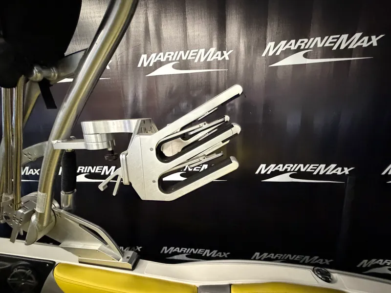 Slide: The Image of Mastercraft X23 2016 - 17