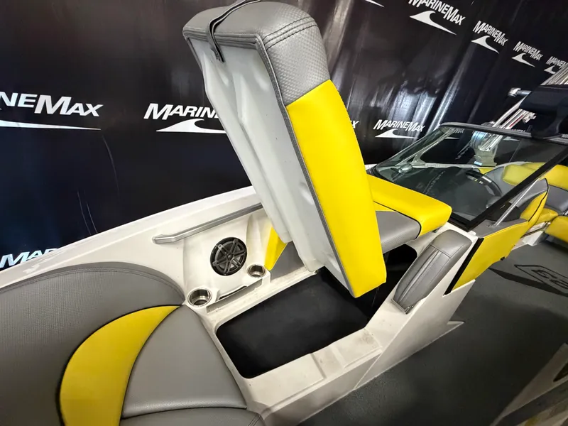 Slide: The Image of Mastercraft X23 2016 - 52