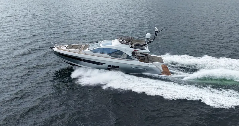 Slide: The Image of Azimut S6 Sportfly 2020 - 17
