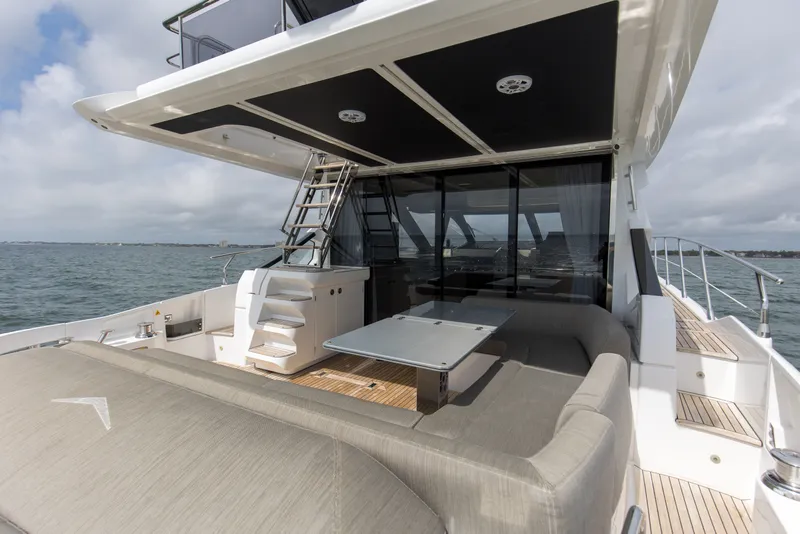 Slide: The Image of Azimut S6 Sportfly 2020 - 20