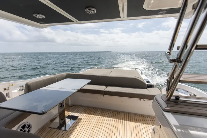 Slide: The Image of Azimut S6 Sportfly 2020 - 24