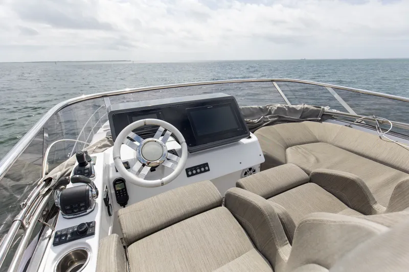 Slide: The Image of Azimut S6 Sportfly 2020 - 34