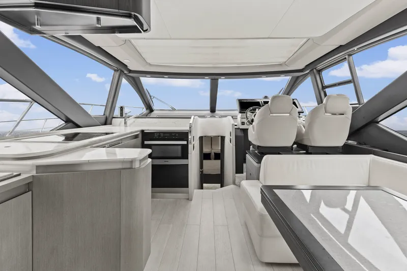 Slide: The Image of Azimut S6 Sportfly 2020 - 40