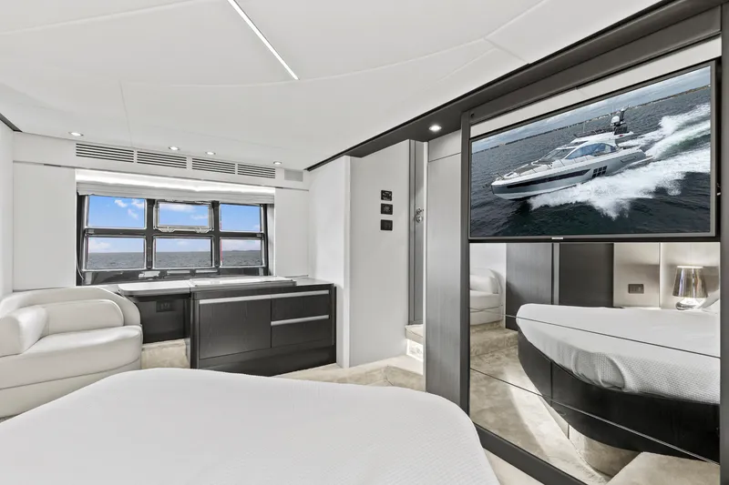 Slide: The Image of Azimut S6 Sportfly 2020 - 53