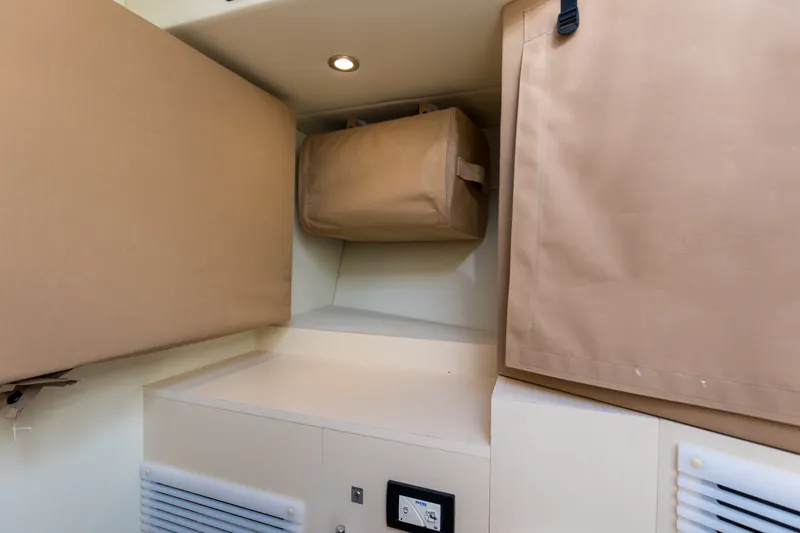 Slide: The Image of Azimut S6 Sportfly 2020 - 57