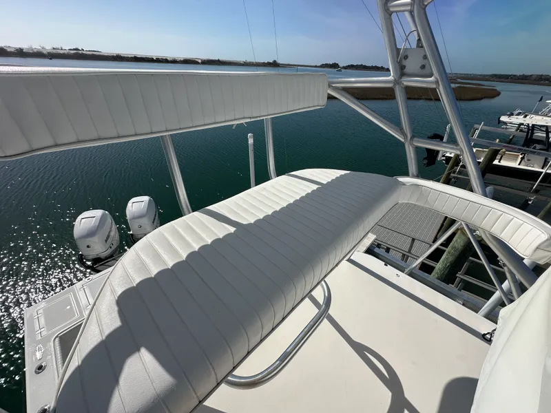 Slide: The Image of Ocean Master 31 EXPRESS SPORT CABIN 2005 - 21