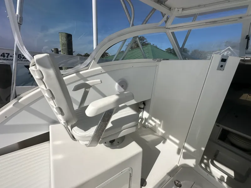 Slide: The Image of Ocean Master 31 EXPRESS SPORT CABIN 2005 - 16