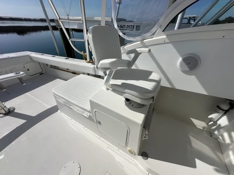 Slide: The Image of Ocean Master 31 EXPRESS SPORT CABIN 2005 - 10