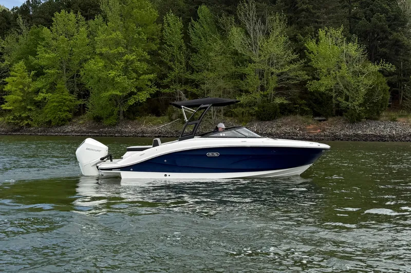 Slide: The Image of Sea Ray SPX 210 Outboard 2026 - 4