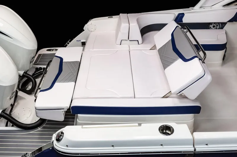 Slide: The Image of Chaparral 300 OSX 2023 - 17