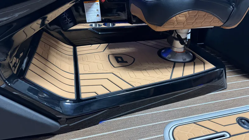 Slide: The Image of Premier 250 INTRIGUE 2026 - 50