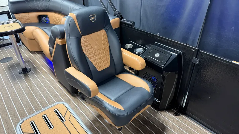 Slide: The Image of Premier 250 INTRIGUE 2026 - 39