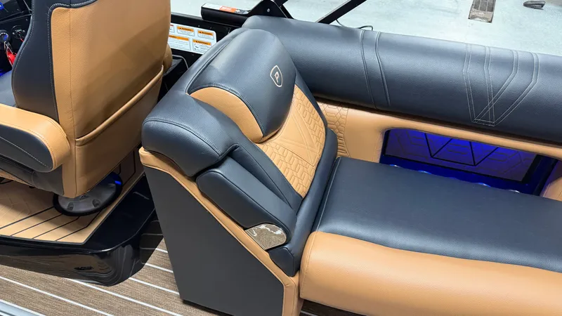 Slide: The Image of Premier 250 INTRIGUE 2026 - 65