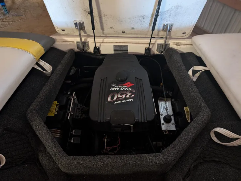 Slide: The Image of Tige 20V RE 2003 - 16