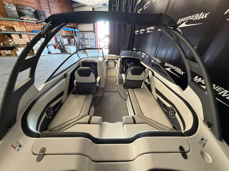 Slide: The Image of Yamaha 242S 2020 - 14