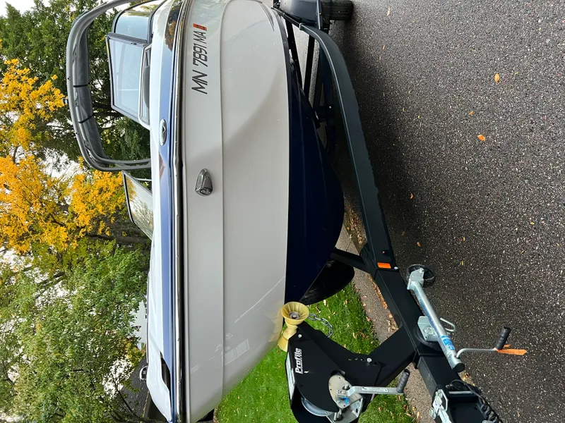 Slide: The Image of Yamaha 242S 2020 - 2