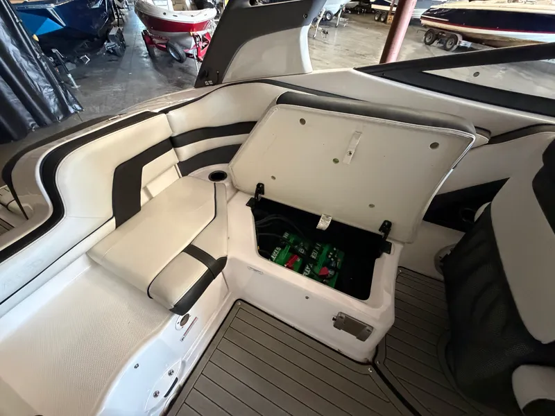 Slide: The Image of Yamaha 242S 2020 - 21