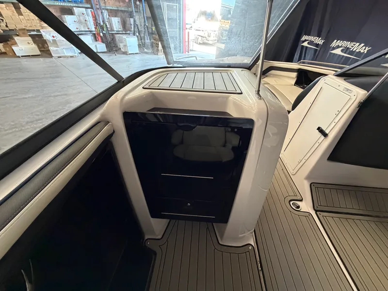 Slide: The Image of Yamaha 242S 2020 - 30
