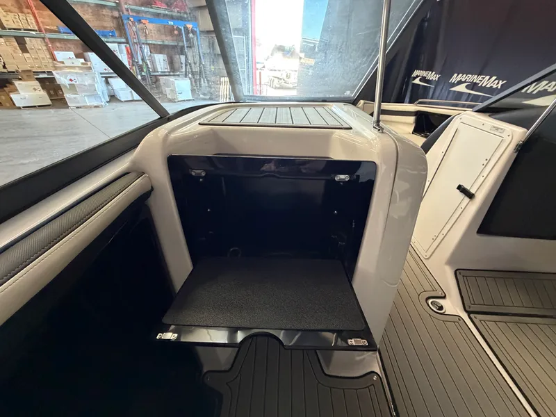 Slide: The Image of Yamaha 242S 2020 - 31