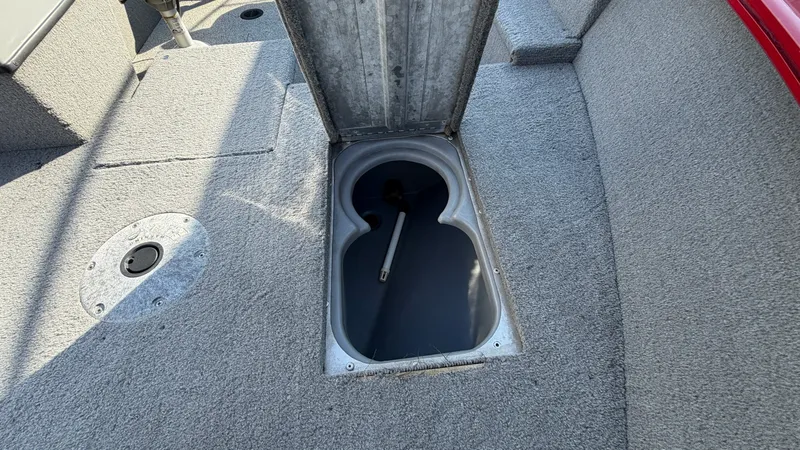 Slide: The Image of Sun Tracker PRO V-175 2012 - 19