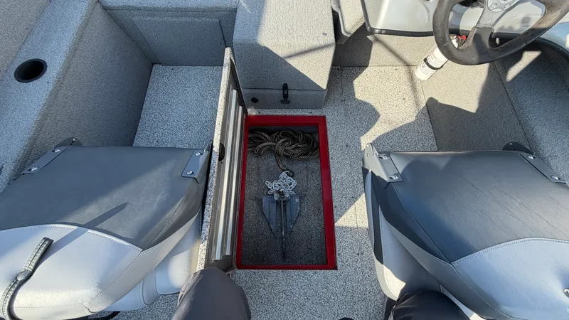 Slide: The Image of Sun Tracker PRO V-175 2012 - 20