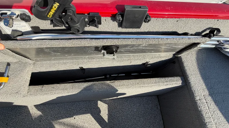 Slide: The Image of Sun Tracker PRO V-175 2012 - 23