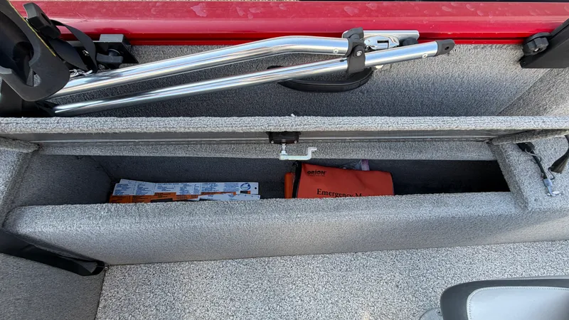 Slide: The Image of Sun Tracker PRO V-175 2012 - 24