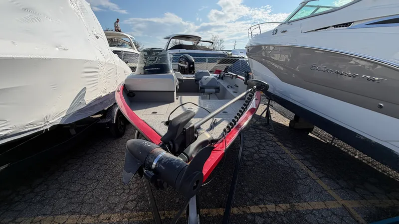 Slide: The Image of Sun Tracker PRO V-175 2012 - 8