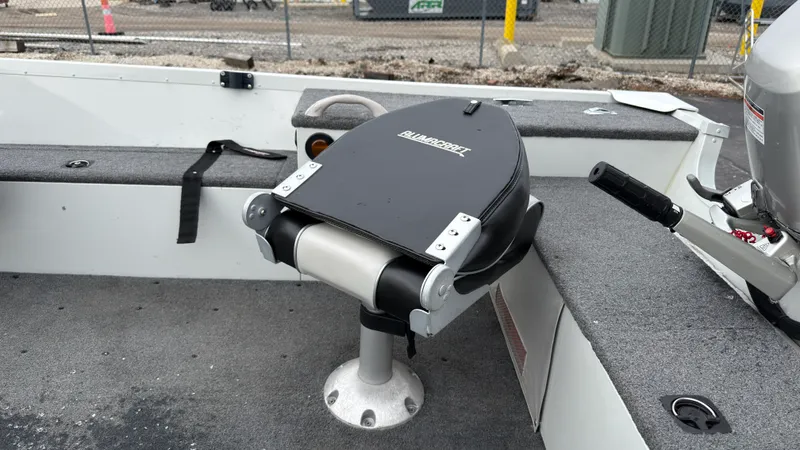 Slide: The Image of Alumacraft LUNKER 165 LTD 2003 - 7