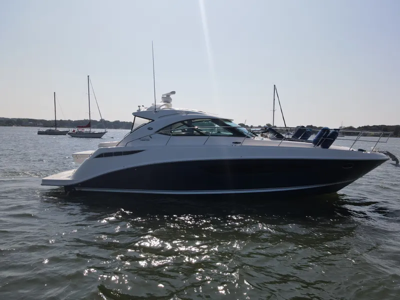 Slide: The Image of Sea Ray 410 SUNDANCER 2014 - 116