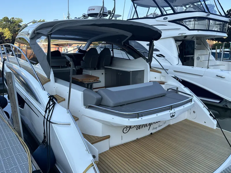 Slide: The Image of Princess V40 2019 - 3