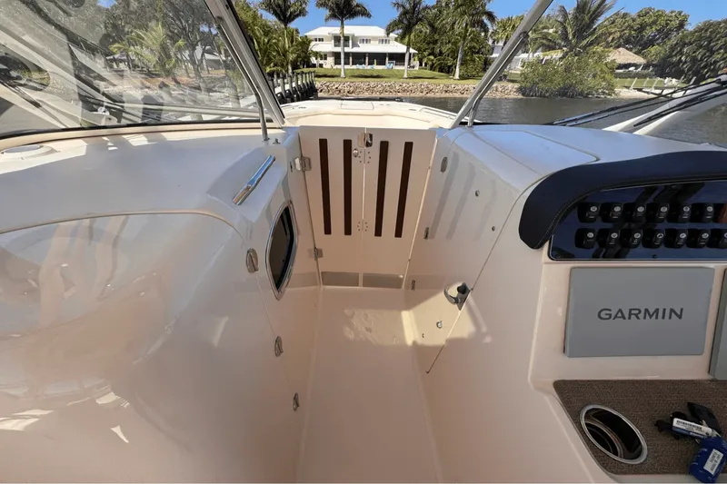 Slide: The Image of Grady-White Freedom 335 2019 - 11