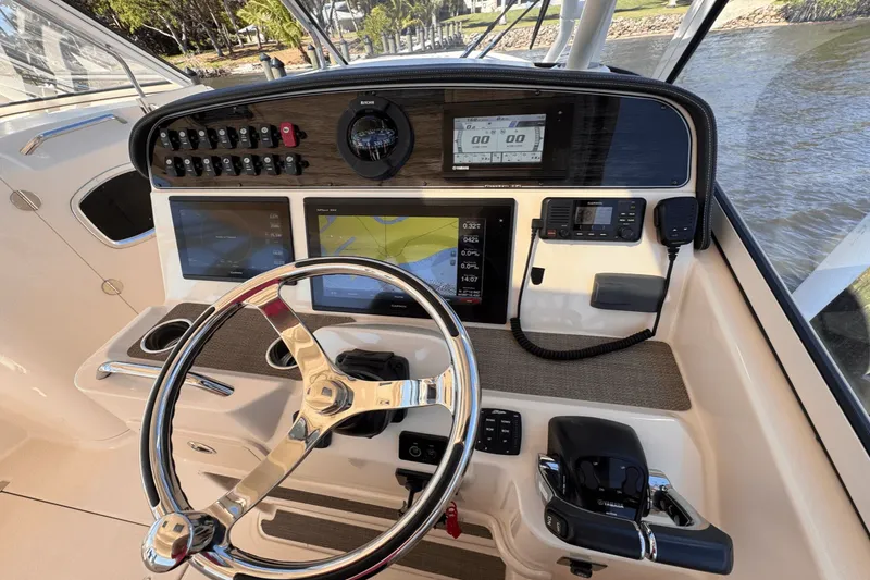 Slide: The Image of Grady-White Freedom 335 2019 - 16