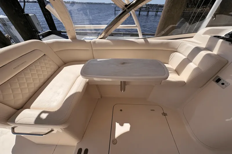 Slide: The Image of Grady-White Freedom 335 2019 - 20