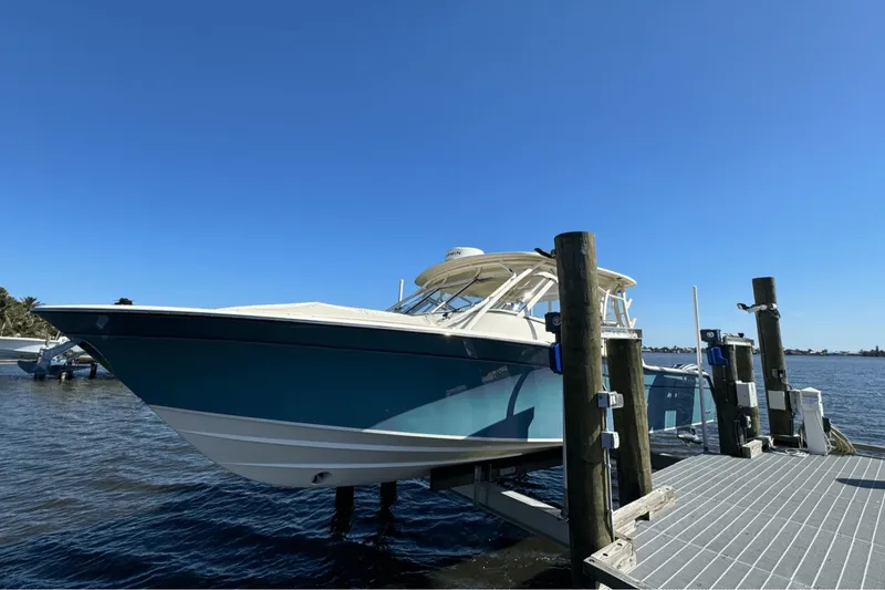 Slide: The Image of Grady-White Freedom 335 2019 - 7