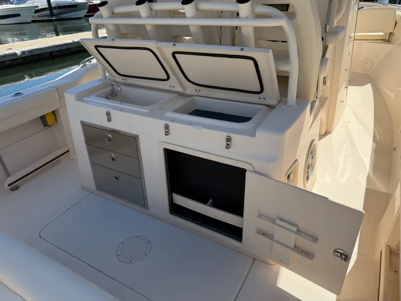 Slide: The Image of Grady-White Canyon 326 2023 - 21