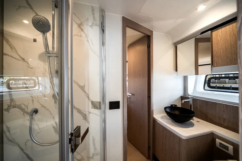 Slide: The Image of Azimut Fly 53 2026 - 44