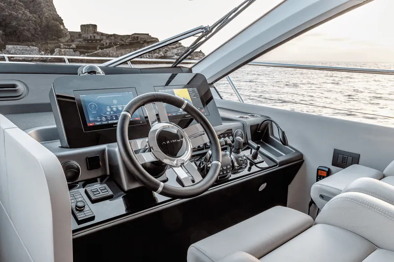 Slide: The Image of Azimut Fly 53 2026 - 29