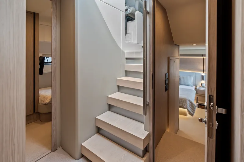 Slide: The Image of Azimut Fly 53 2026 - 70
