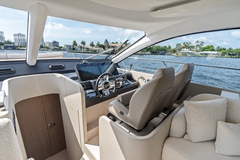 Slide: The Image of Azimut Fly 53 2026 - 53