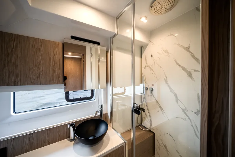 Slide: The Image of Azimut Fly 53 2026 - 37