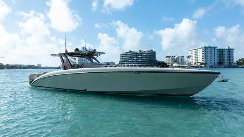 Slide: The Image of Midnight Express 43 OPEN 2019 - 17