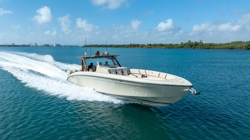 Slide: The Image of Midnight Express 43 OPEN 2019 - 19