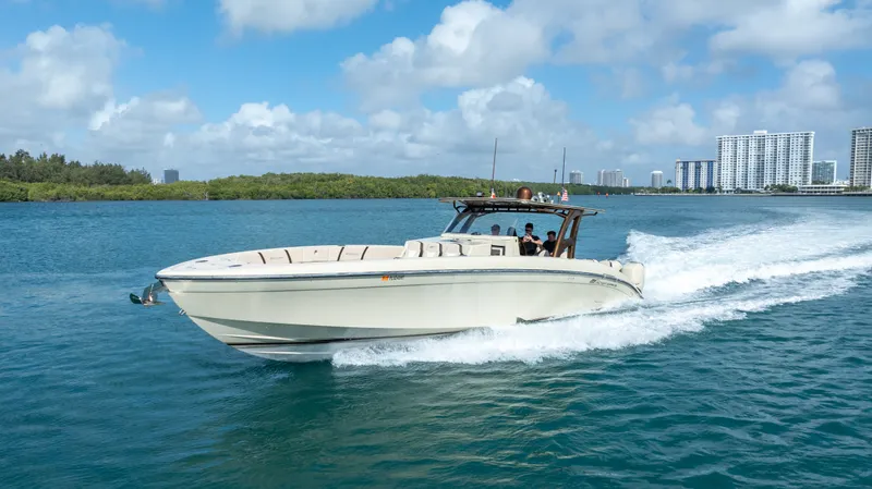 Slide: The Image of Midnight Express 43 OPEN 2019 - 20