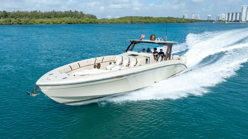 Slide: The Image of Midnight Express 43 OPEN 2019 - 25