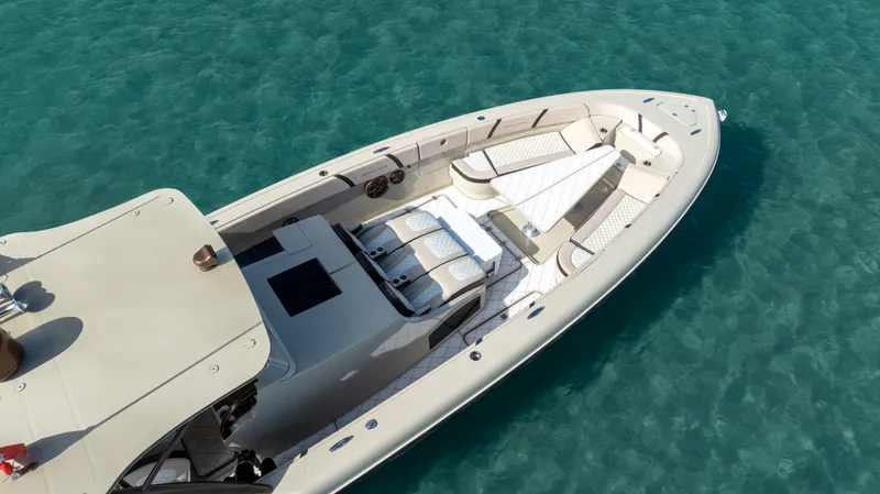 Slide: The Image of Midnight Express 43 OPEN 2019 - 3