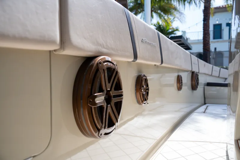 Slide: The Image of Midnight Express 43 OPEN 2019 - 44