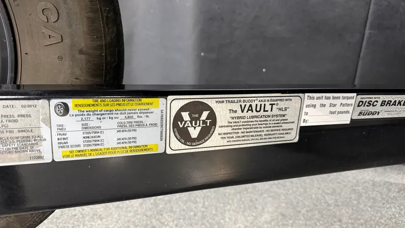 Slide: The Image of Malibu WAKESETTER 21 VLX 2012 - 106