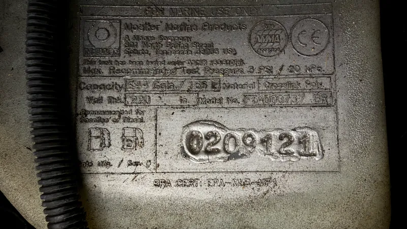 Slide: The Image of Malibu WAKESETTER 21 VLX 2012 - 109